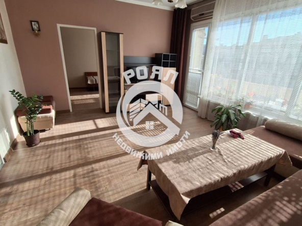 Роял имоти продава двустаен апартамент, три отделни стаи, Кючук Париж, Пловдив - 0