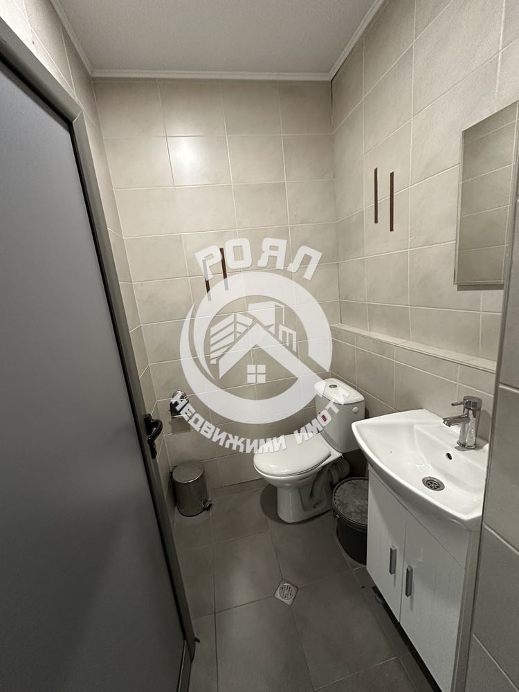 Роял Имоти отдава под наем Промишлено помещение с офис в гр.Стамболийски - 0