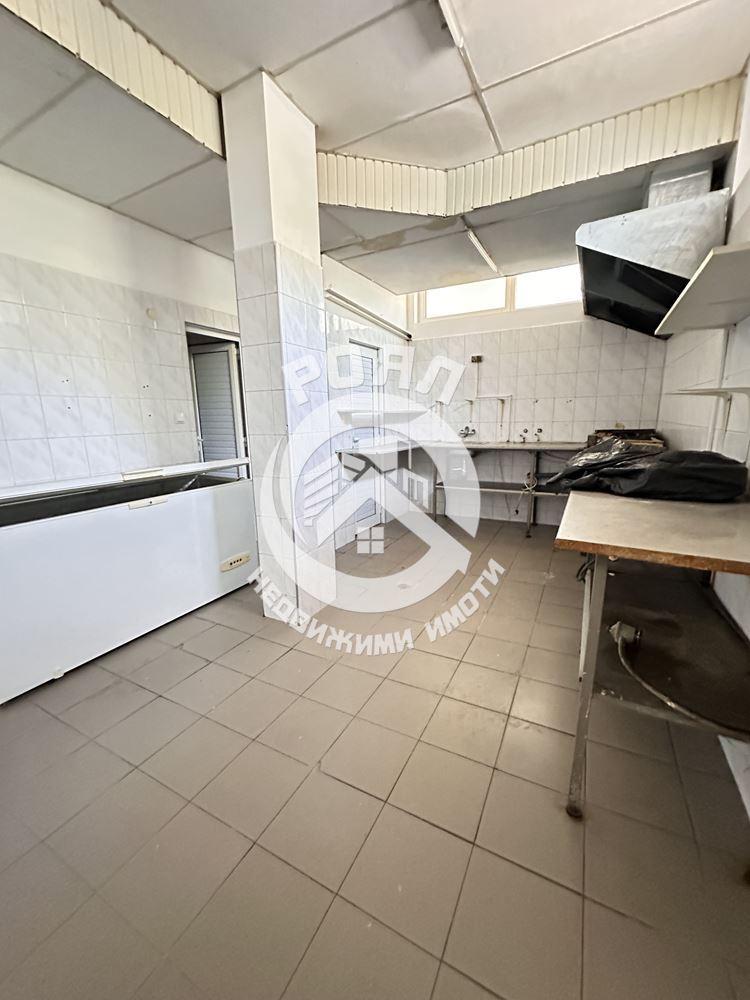 Роял Имоти продава Заведение - Ресторант в кв.Христо Смирненски, Пловдив - 0