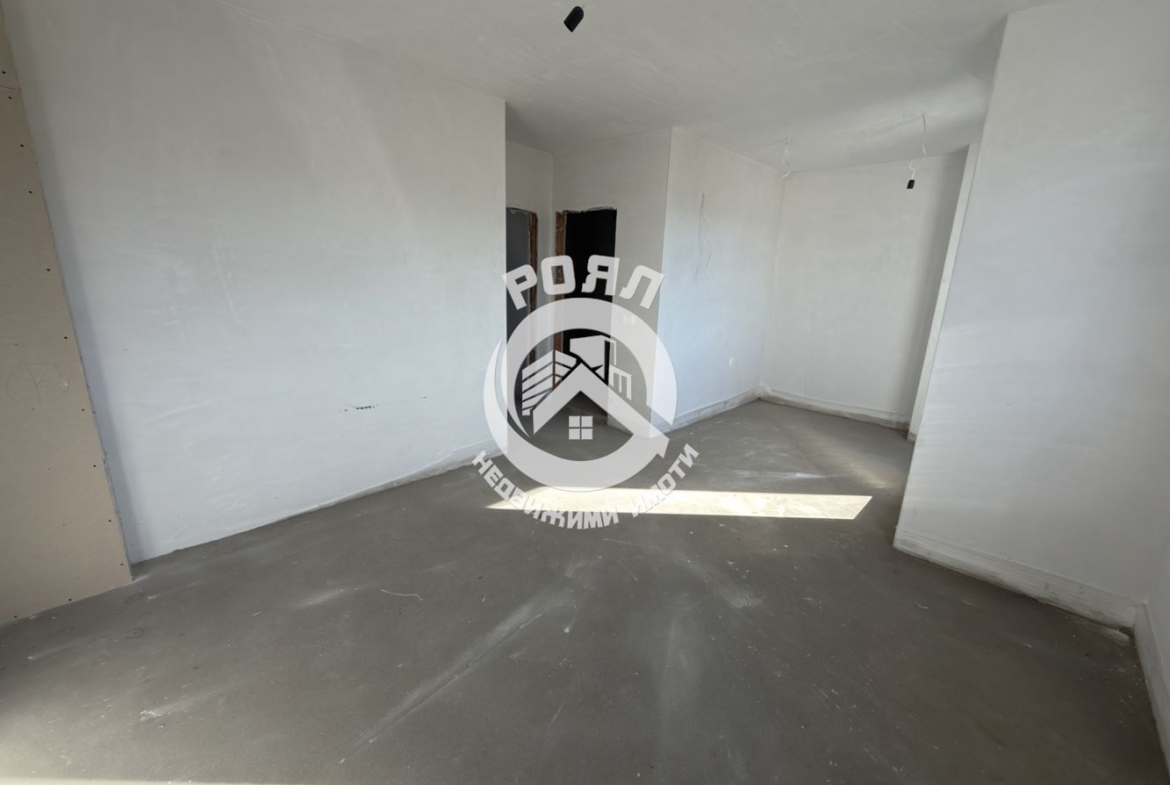 Роял Имоти продава двуетажна къща пред Акт 16 в с. Първенец - 0