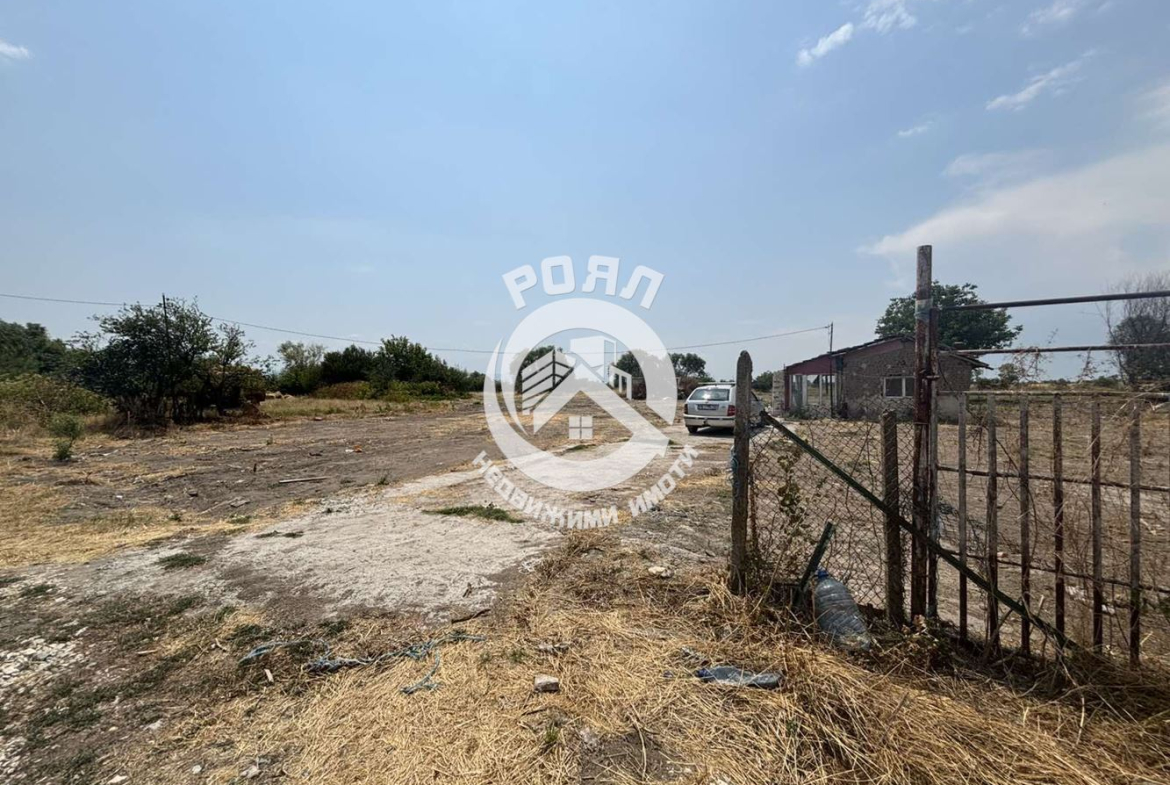 Роял имоти продава Ексклузивно парцел-УПИ с.Ясно Поле, обл. Пловдив - 0