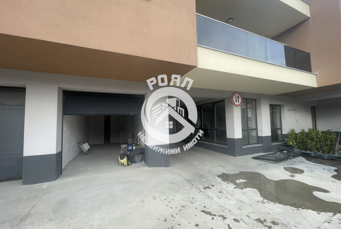 Роял имоти отдава под наем офис помещение, Пловдив, кв. Тракия - 0