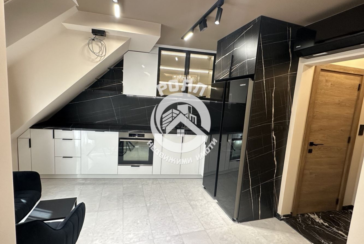 Роял имоти продава луксозен мезонет в сърцето на град Пловдив - 0