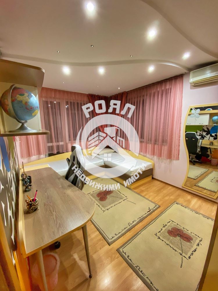 Роял Имот отдава под наем многостаен апартамент, Западен, Пловдив - 0