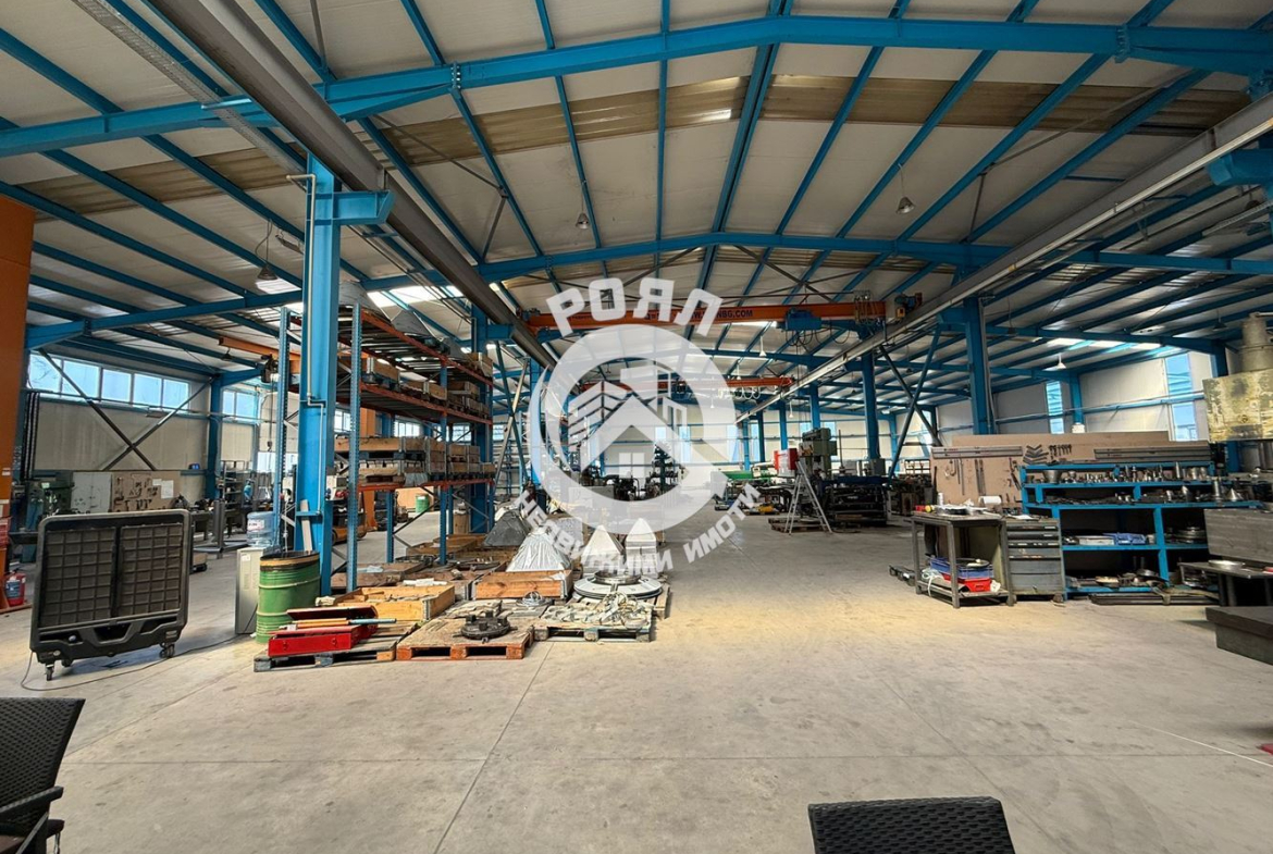 Роял имоти продава Промишлени имоти в гр Куклен - 0