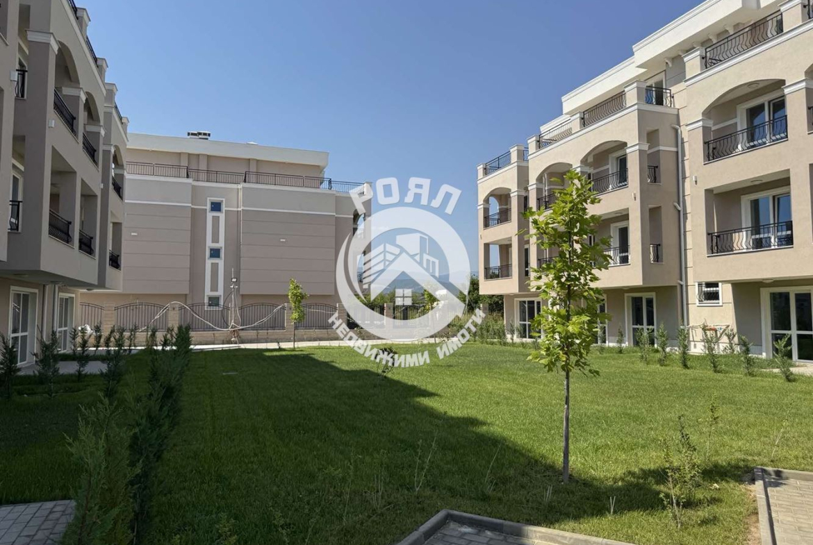 Роял имоти продава тристаен апартамент с АКТ 16 , Беломорски , Пловдив - 0