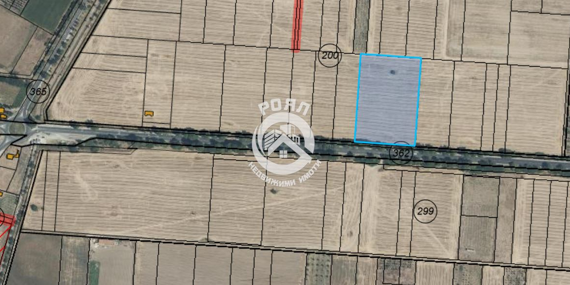 Роял имоти продава голям масив земеделска земя на първа линия, Пазарджишко шосе, Пловдив - 0