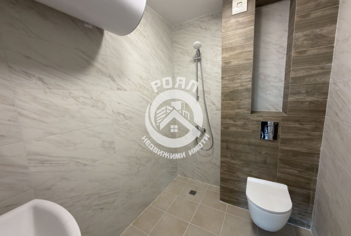 Роял Имоти отдава под наем тристаен апартамент в кв.Беломорски, Пловдив - 0