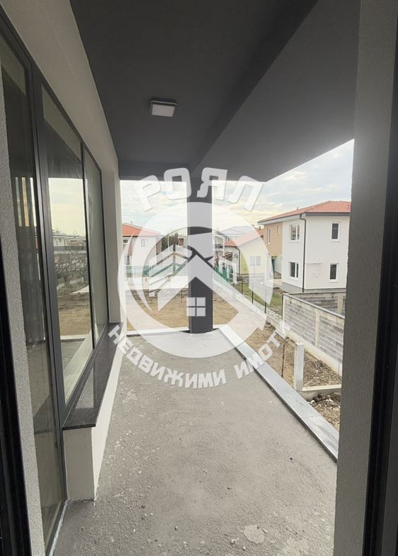 Роял имоти продава къща в кв Беломорски, Пловдив - 0