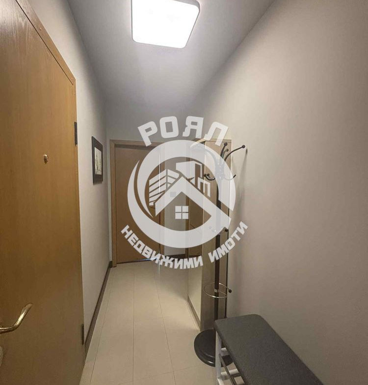 Роял Имоти предлага под наем луксозен двустаен апартамент в Широк Център, Пловдив - 0