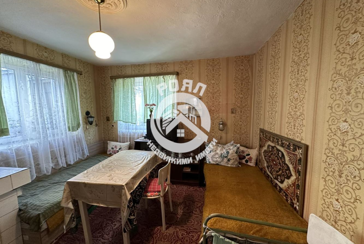 Роял Имоти продава двуетажна къща в гр.Стамболийски - 0