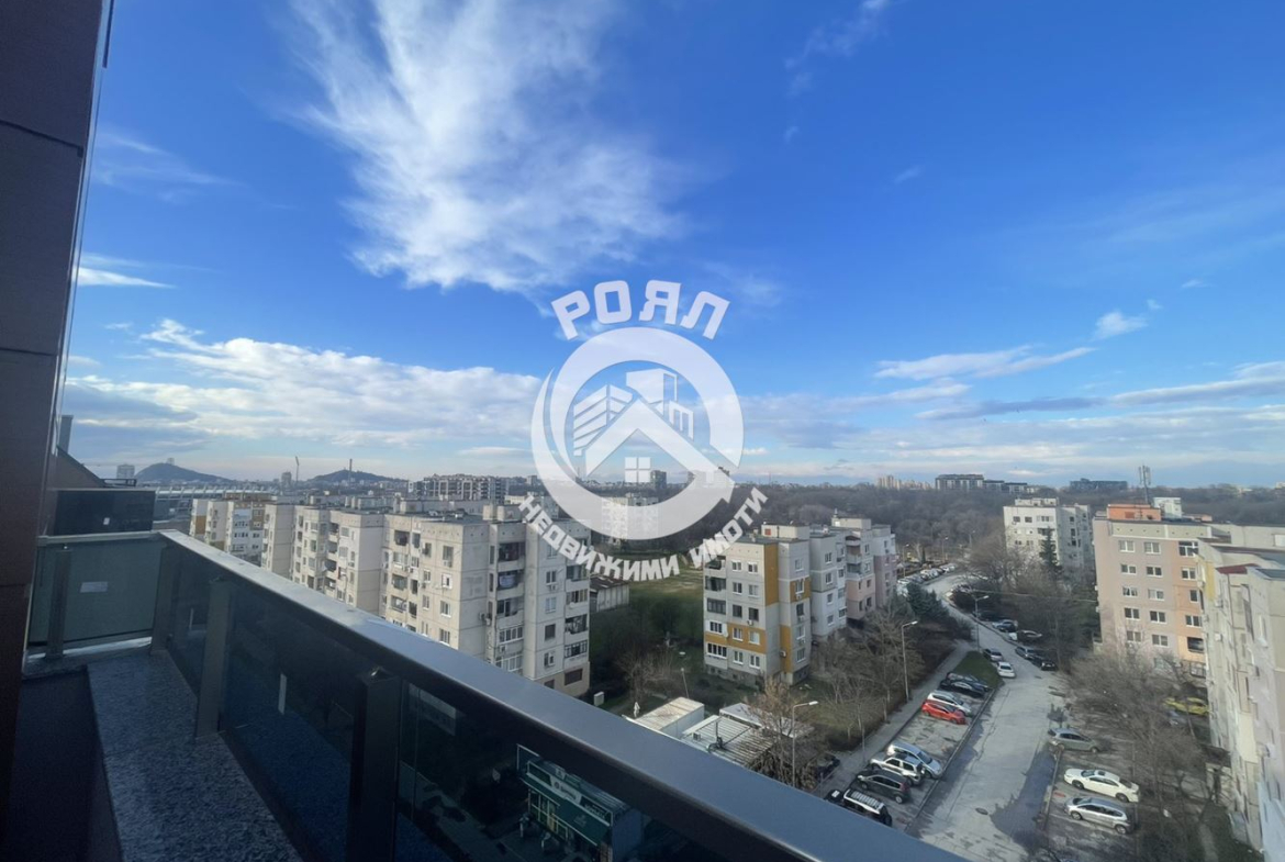 Роял имоти продава 3-стаен апартамент,гр Пловдив,кв Тракия - 0