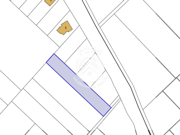 Роял Имоти продава парцел в с.Брестник - 0