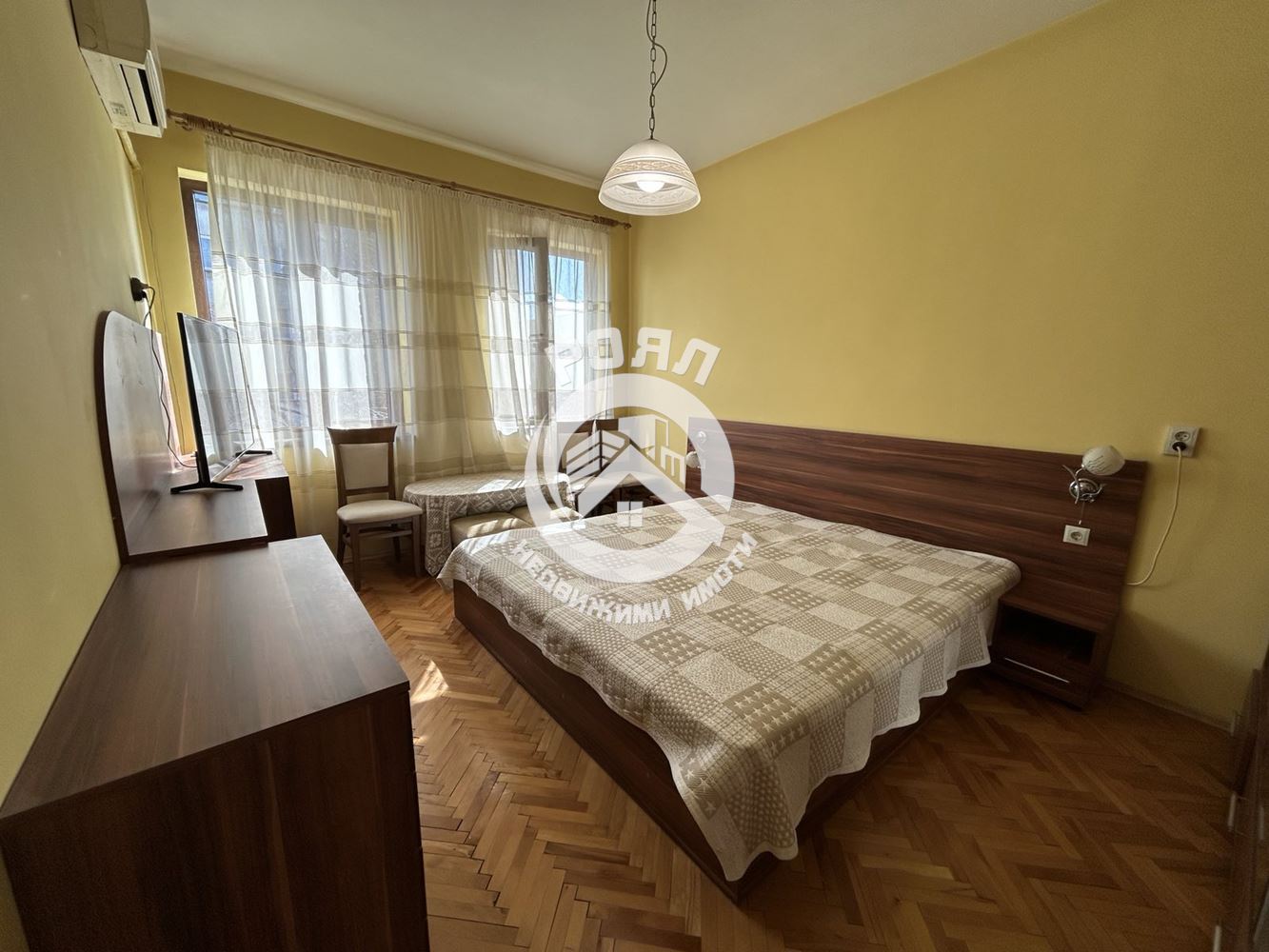 Роял Имоти продава Ексклузивно тристаен апартамент в Центъра на гр.Пловдив - 0