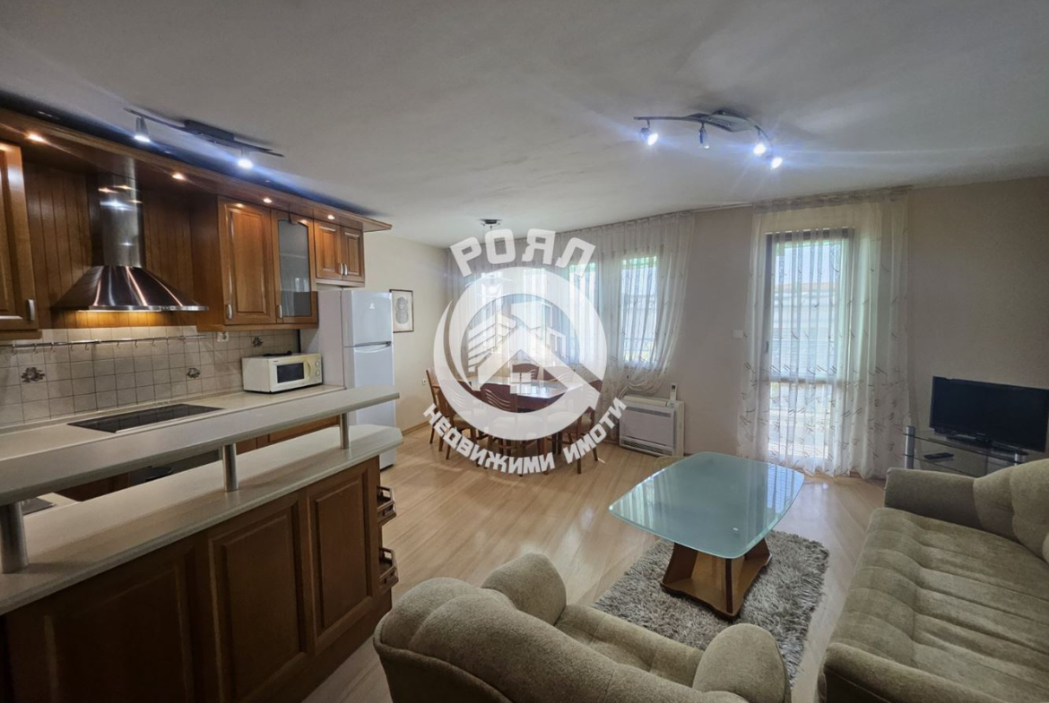 Роял имоти продава тристаен апартамент, Каменица 2, Пловдив - 0