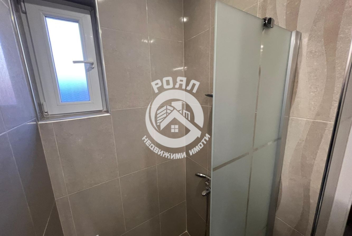 Роял имоти дава под наем къща в с.Браниполе - 0