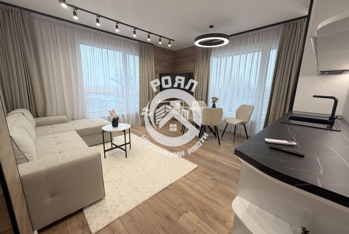 Роял имоти отдава страхотен луксозно обзаведен апартамент Кършияка,Пловдив - 0