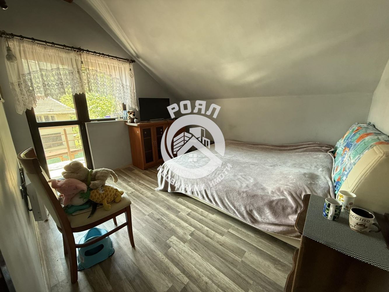 Роял имоти продава къща с двор в с. Дедово, обл. Пловдив - 0