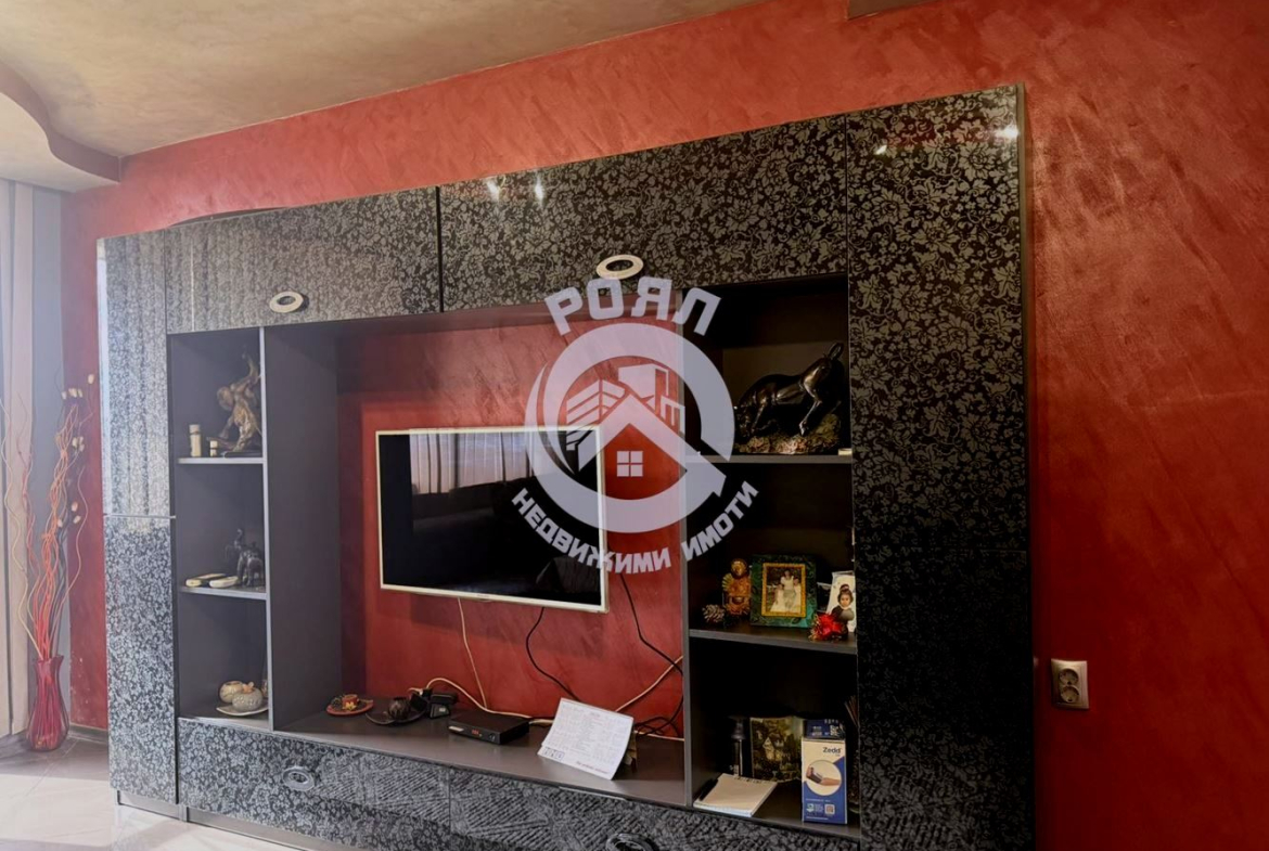 Роял имоти продава 3-стаен апартамент,гр Садово - 0