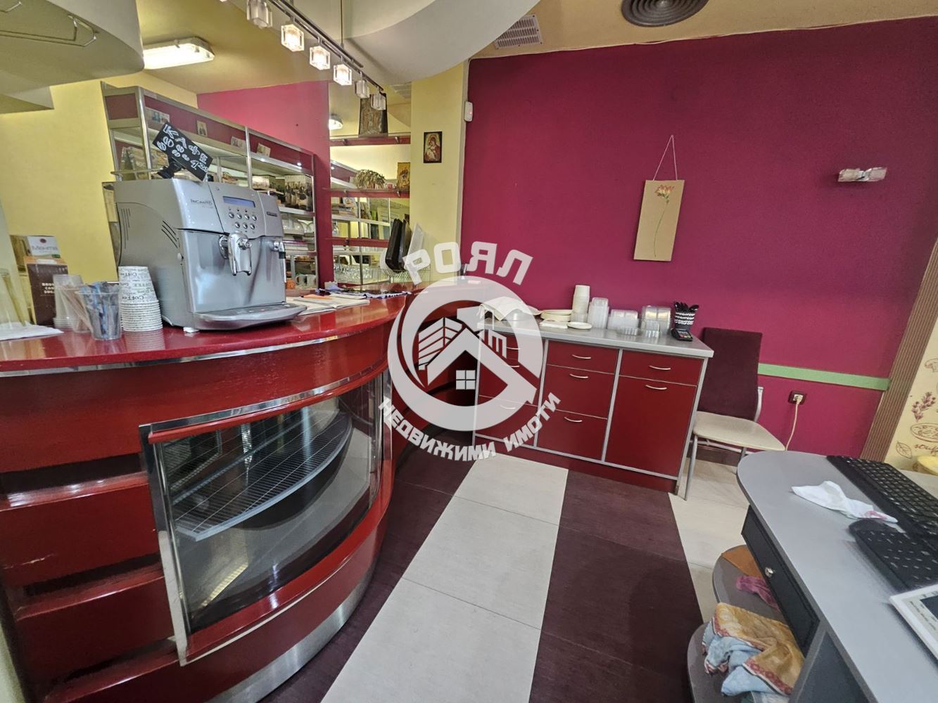 Роял имоти продава заведение, Каменица 2, Пловдив - 0