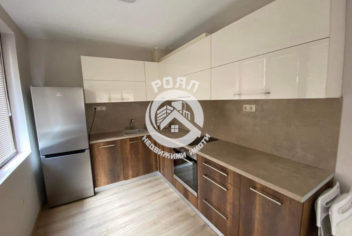 роял имоти продава двустаен апартамент до ВМИ, Младежки хълм, Пловдив - 0