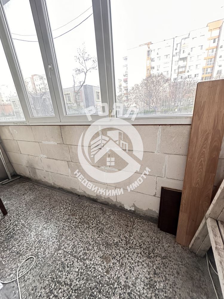 Роял Имоти продава тристаен апартамент, Център, Пловдив - 0