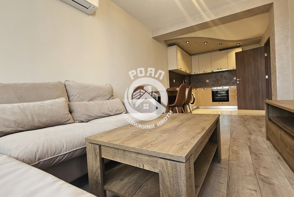 Роял имоти отдава под наем двустаен апартамент в Кючук Париж, Пловдив - 0