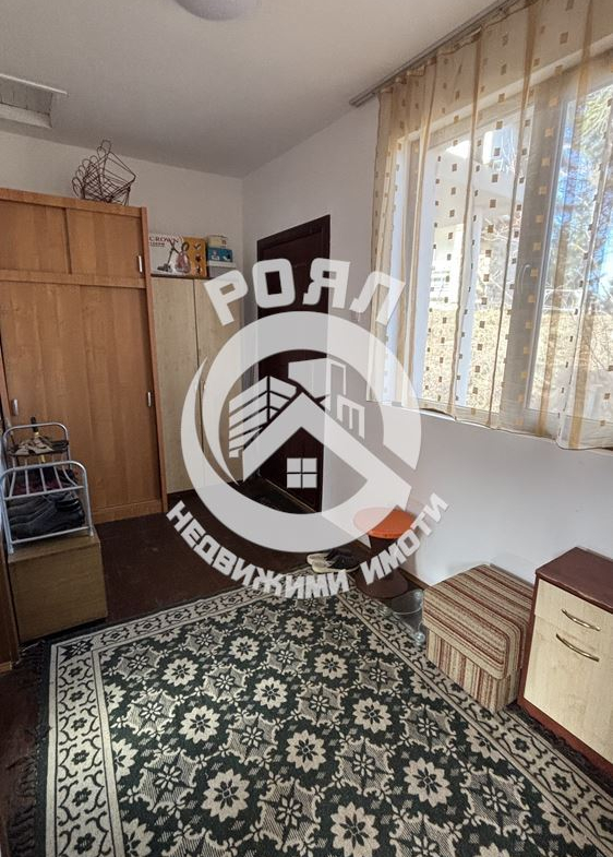 Роял имоти продава двуетажна къща в с.Гълъбово, област Пловдив - 0