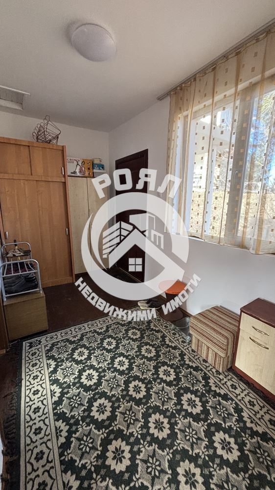 Роял имоти продава двуетажна къща в с.Гълъбово, област Пловдив - 0