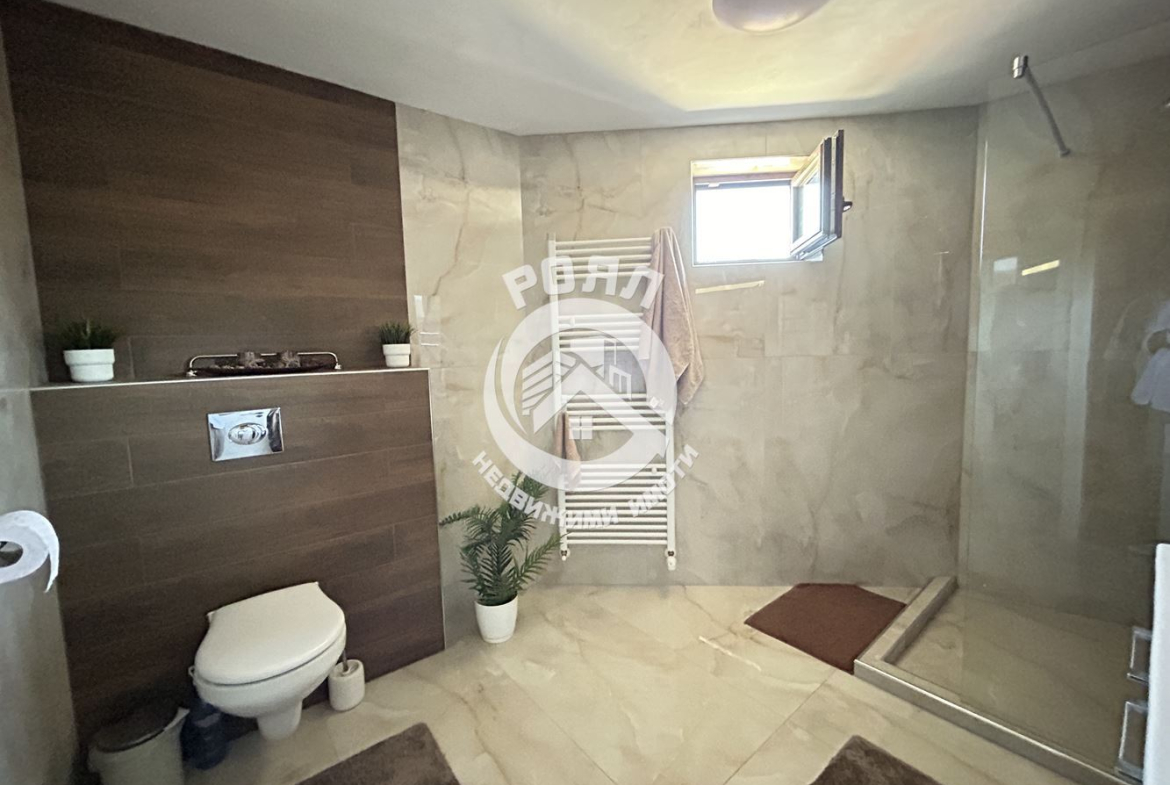 Роял Имоти продава Ексклузивно къща в гр.Копривщица - 0