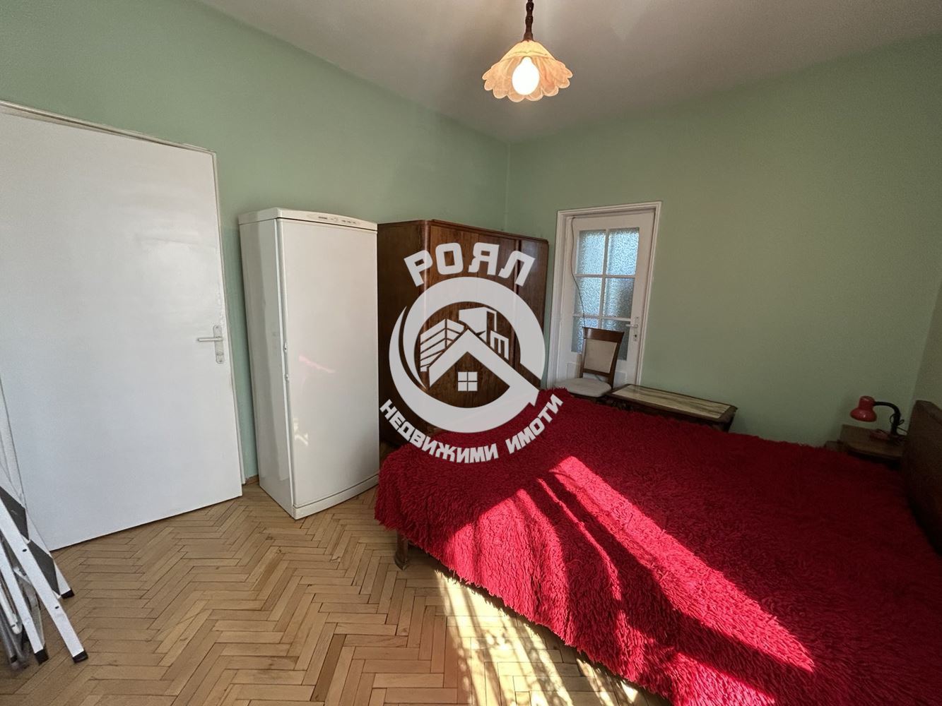 Роял Имоти продава Ексклузивно тристаен апартамент в Центъра на гр.Пловдив - 0