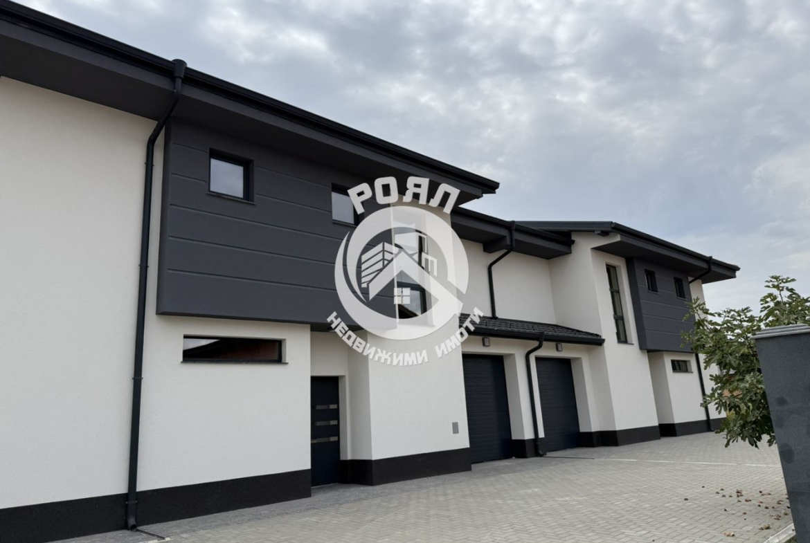 Роял имоти продава къща в кв Беломорски, Пловдив - 0