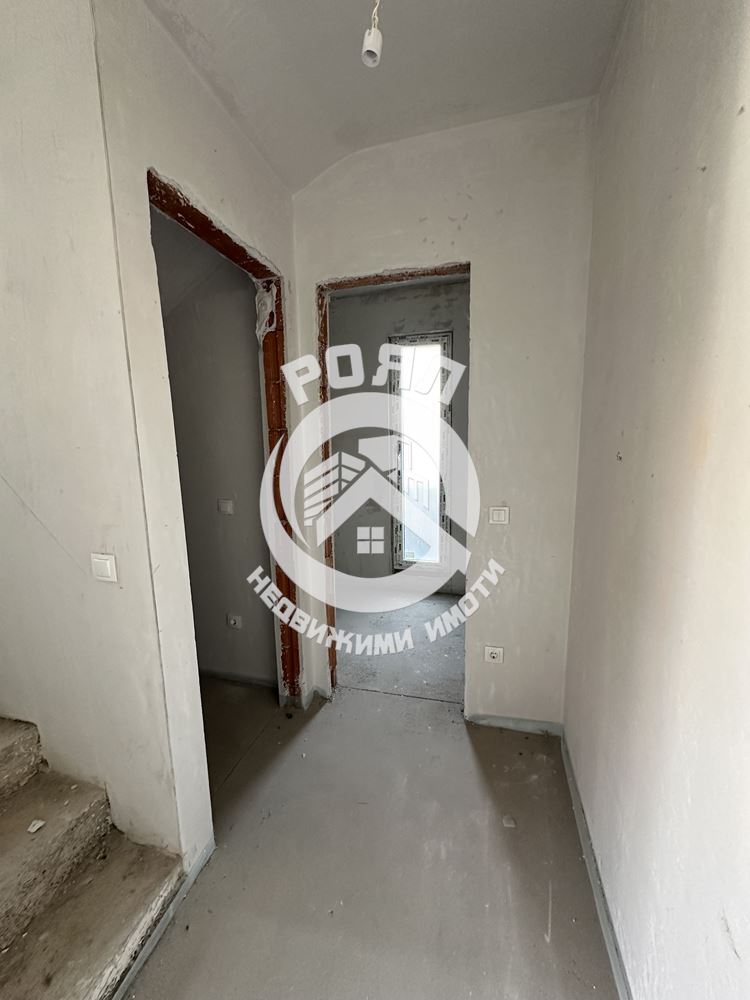 Роял Имоти продава Ексклузивно двуетажна къща в Беломорски, Пловдив - 0