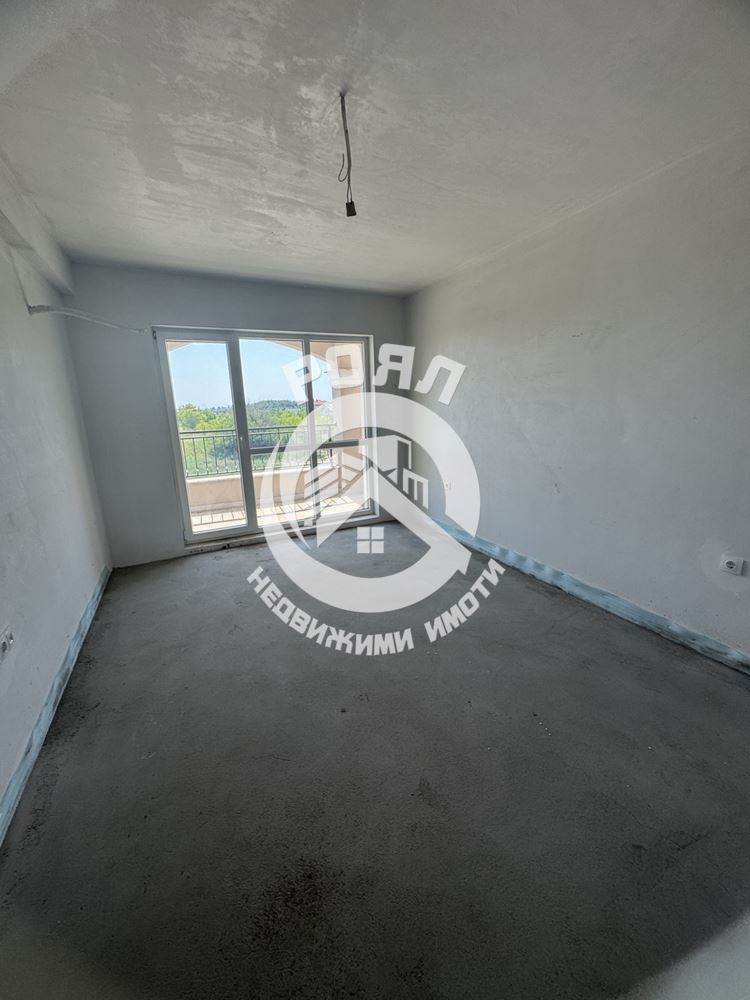 Роял имоти продава тристаен апартамент с АКТ 16 , Беломорски , Пловдив - 0