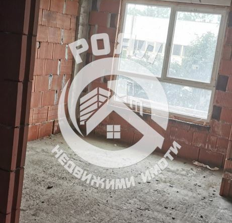 Роял Имоти продава двустаен апартамент в кв.Гагарин,гр.Пловдив - 0