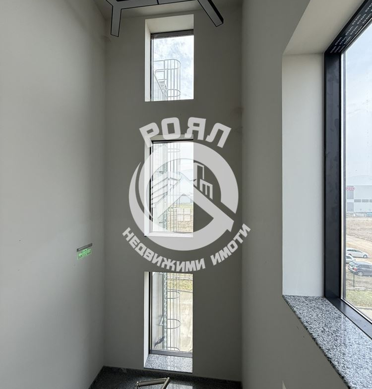 Роял имоти отдава под наем склад на Асеновградско шосе - 0