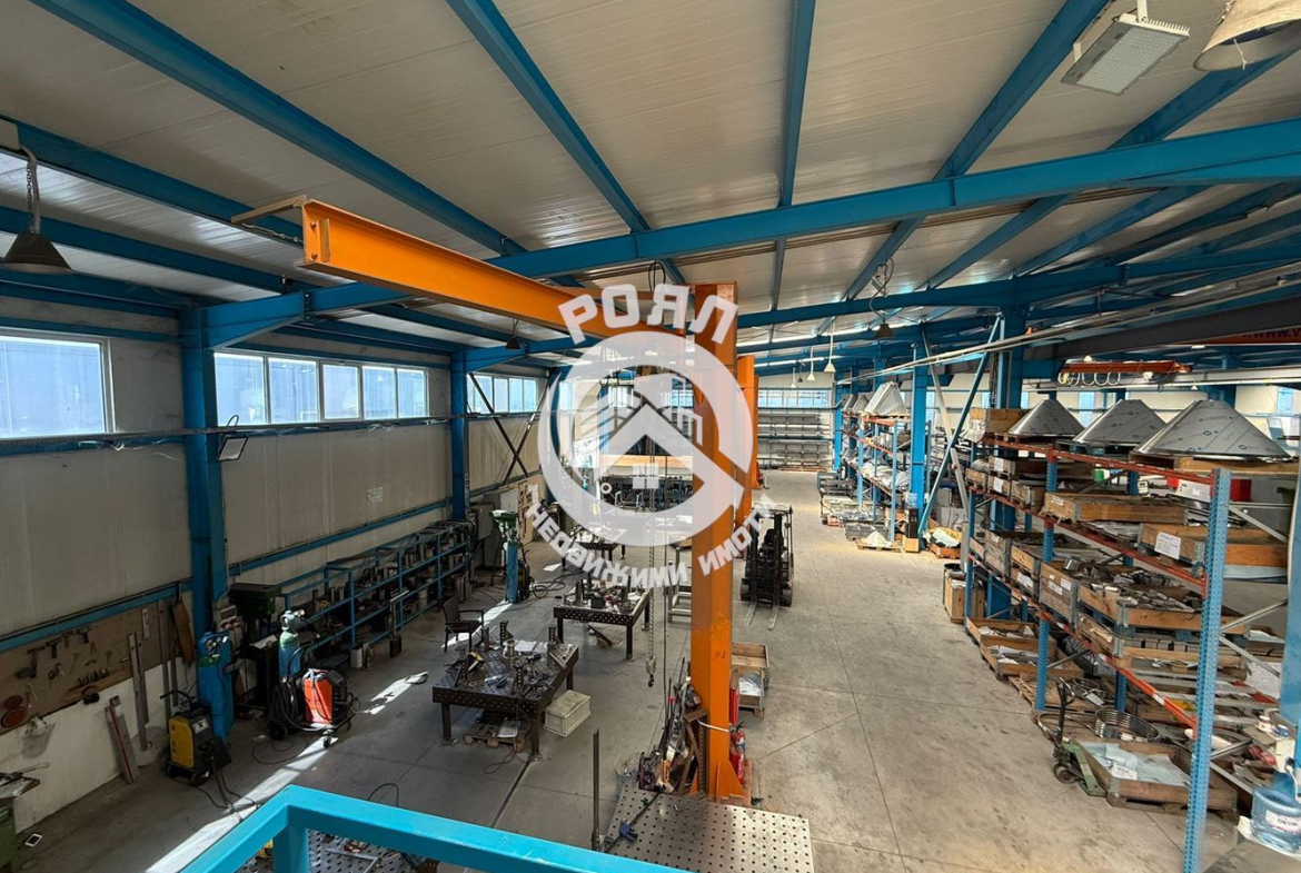 Роял имоти продава Промишлени имоти в гр Куклен - 0