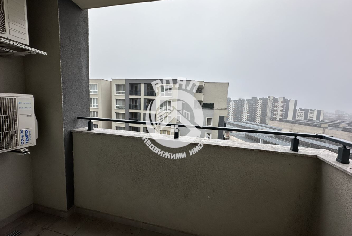 Роял Имоти продава Ексклузивно луксозен, тристаен апартамент в Томов плаза, Тракия, Пловдив - 0