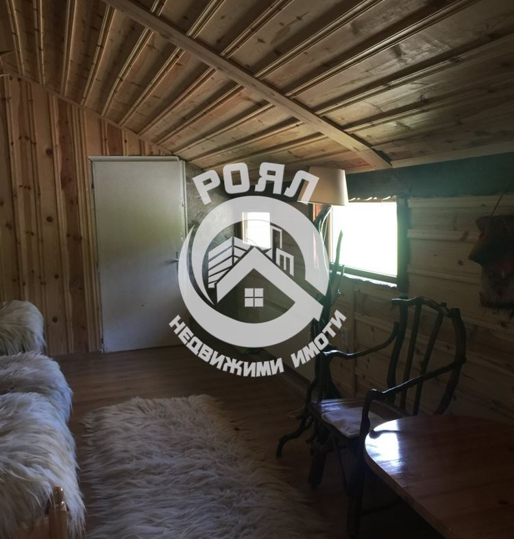 Роял имоти продава къща в с. Глогино, област Смолян - 0