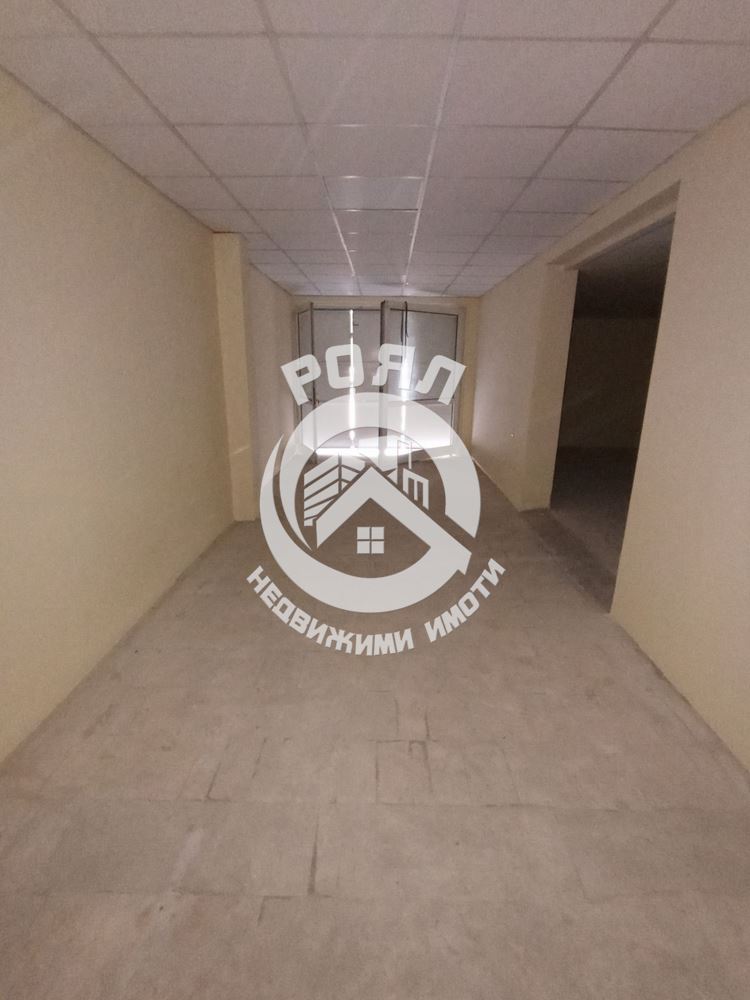 Роял имоти продава промишлено помещение/ склад, кв.Гагарин,Пловдив - 0