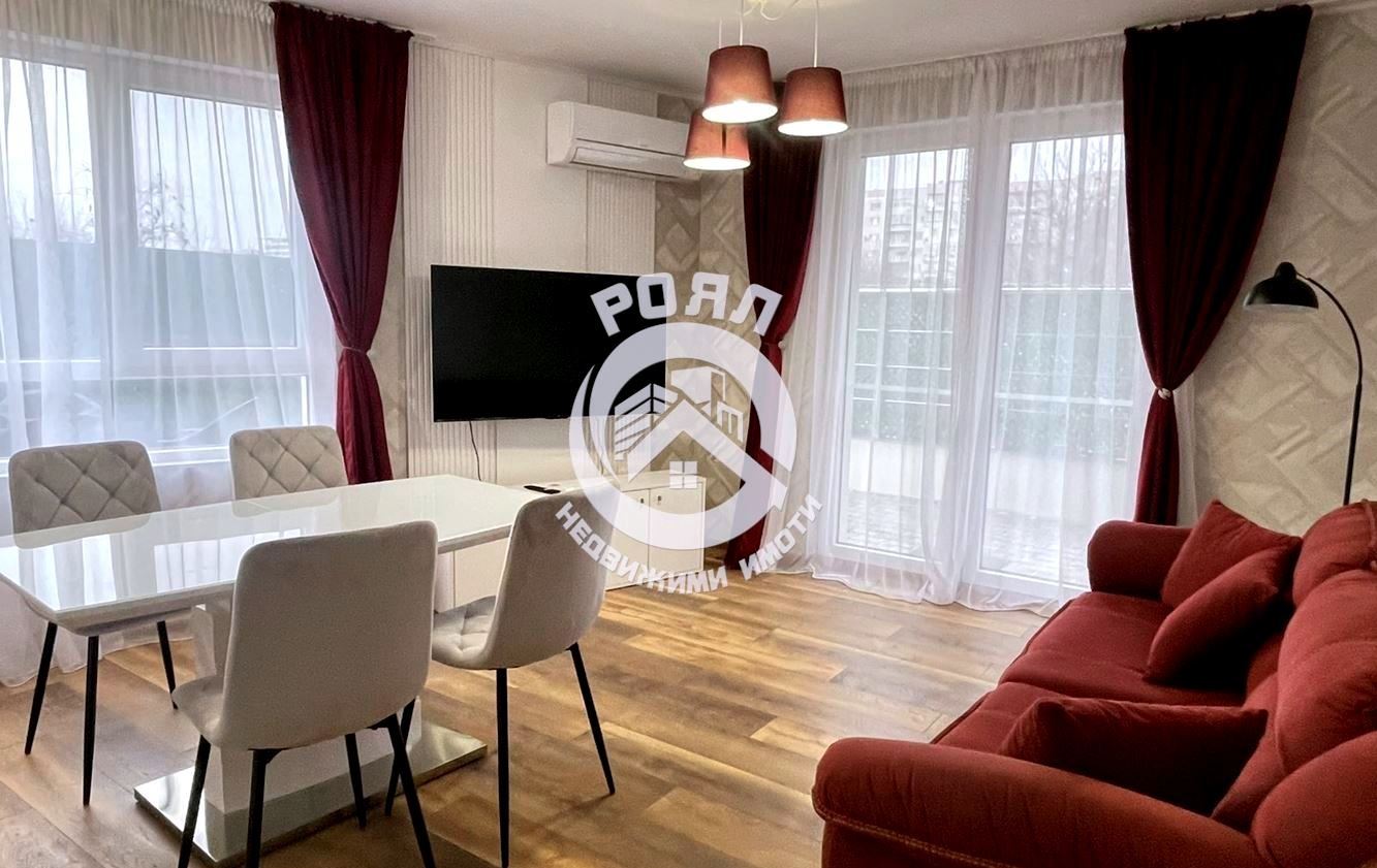 Роял имоти предлага етаж от луксозна сграда под наем,гр Пловдив;кв Остромила - 0