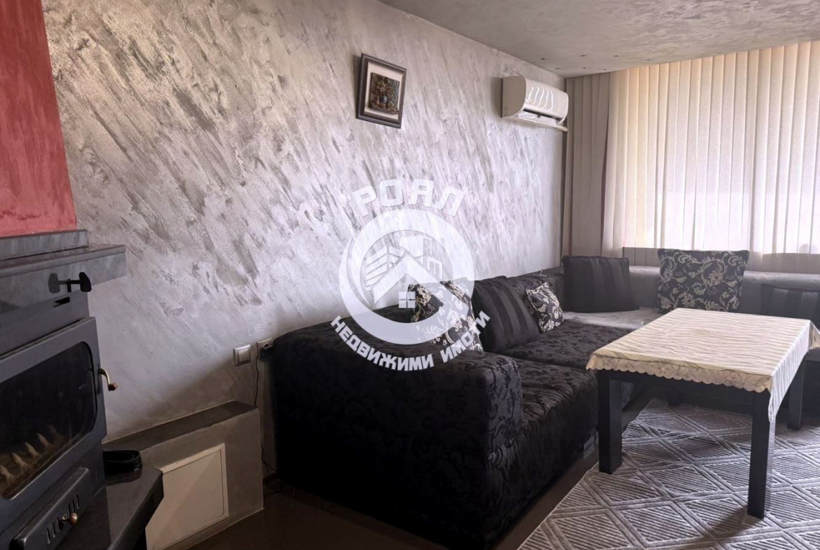 Роял имоти продава Ексклузивно тристаен апартамент в гр. Садово - 0