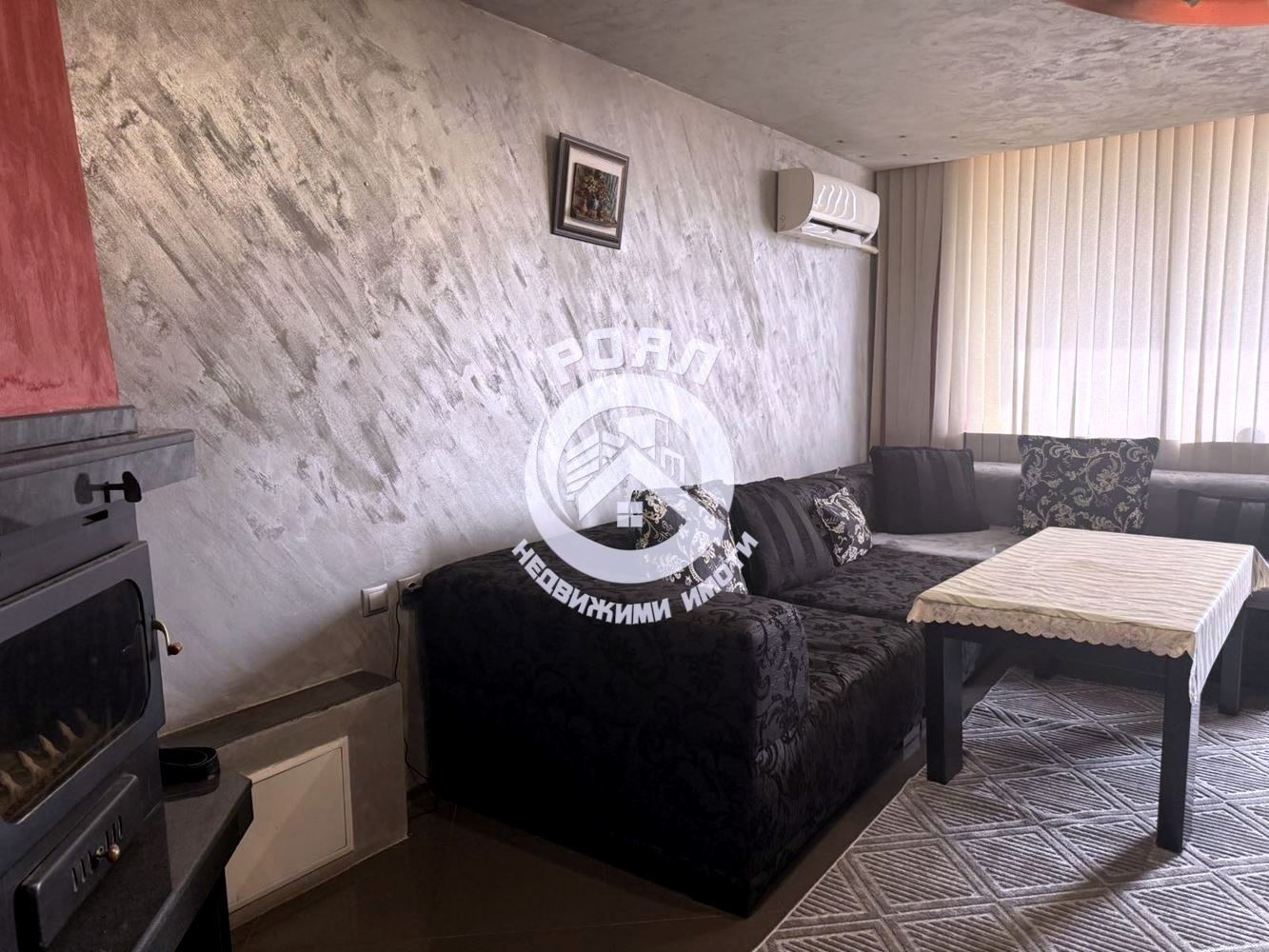 Роял имоти продава Ексклузивно тристаен апартамент в гр. Садово - 0