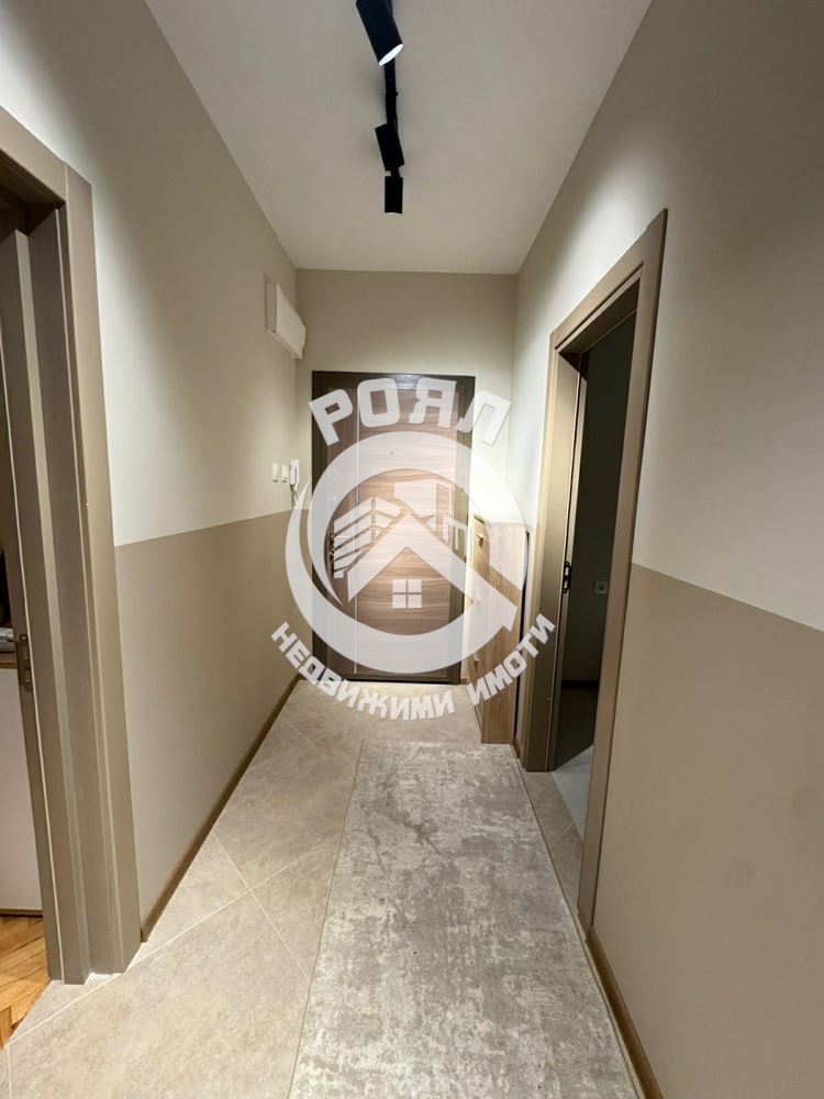 Роял Имоти продава Ексклузивно четиристаен апартамент, Смирненски, Пловдив - 0