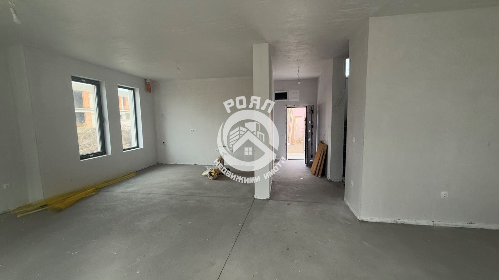 Роял имоти продава къща в кв Беломорски, Пловдив - 0