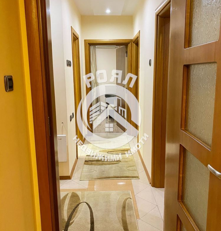 Роял Имот отдава под наем многостаен апартамент, Западен, Пловдив - 0