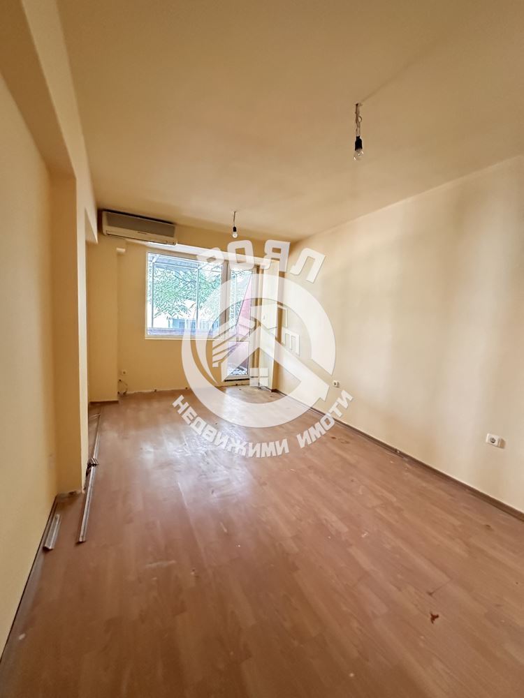 Роял Имоти продава Заведение - Ресторант в кв.Христо Смирненски, Пловдив - 0