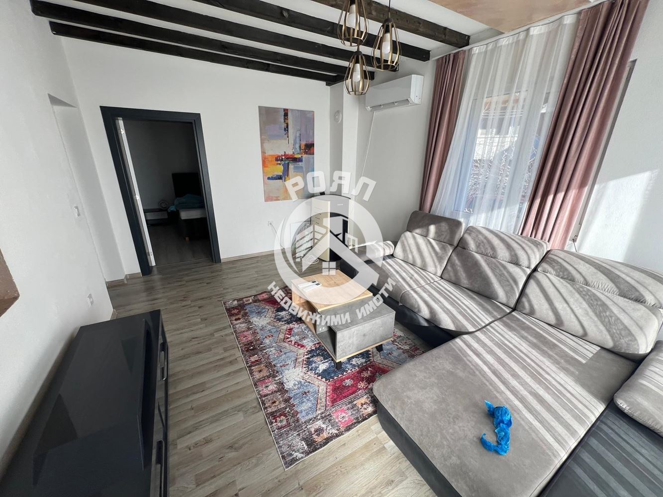 Роял имоти дава под наем къща в с.Браниполе - 0