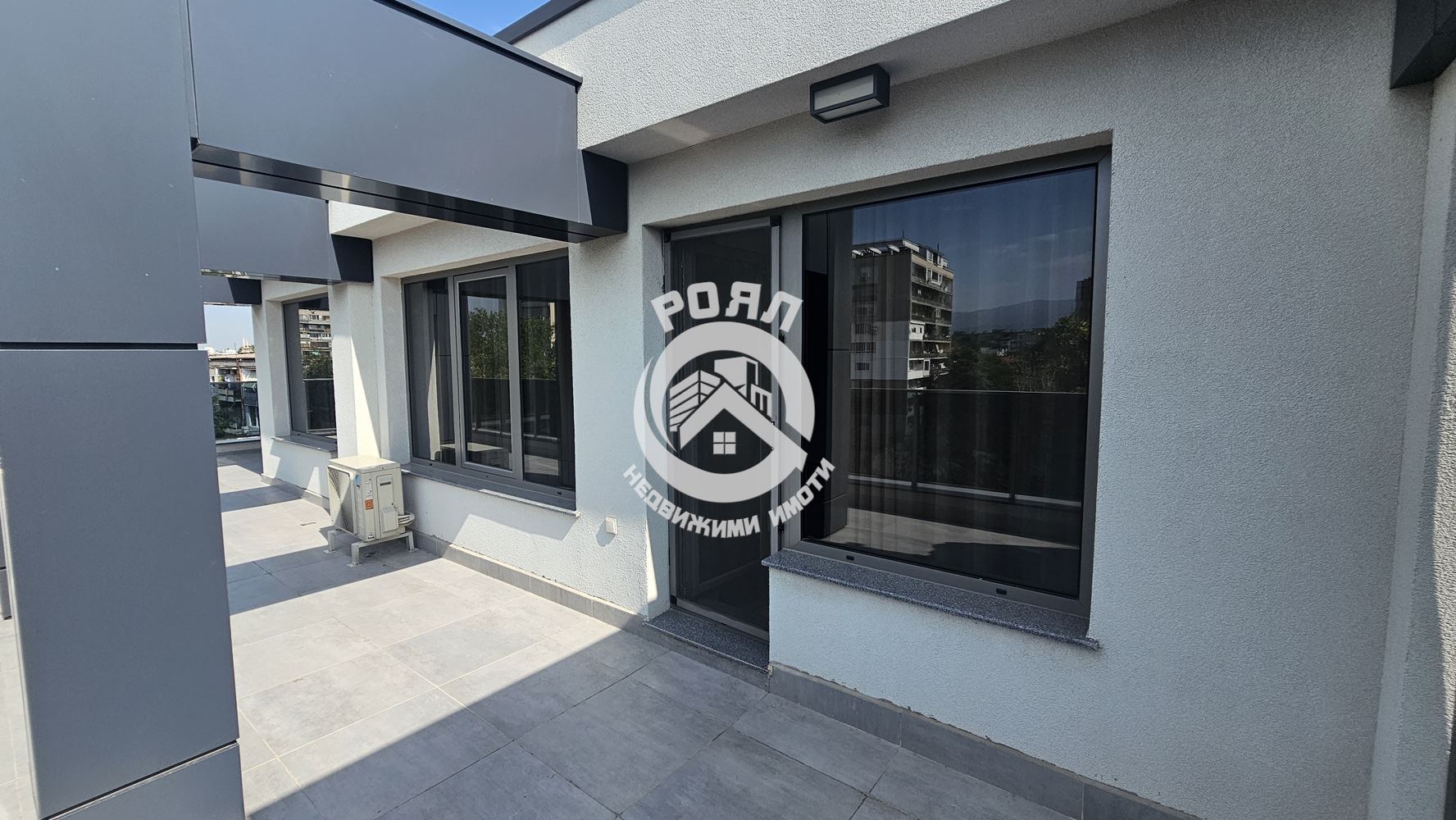 Роял имоти отдава под наем двустаен апартамент в Кючук Париж, Пловдив - 0