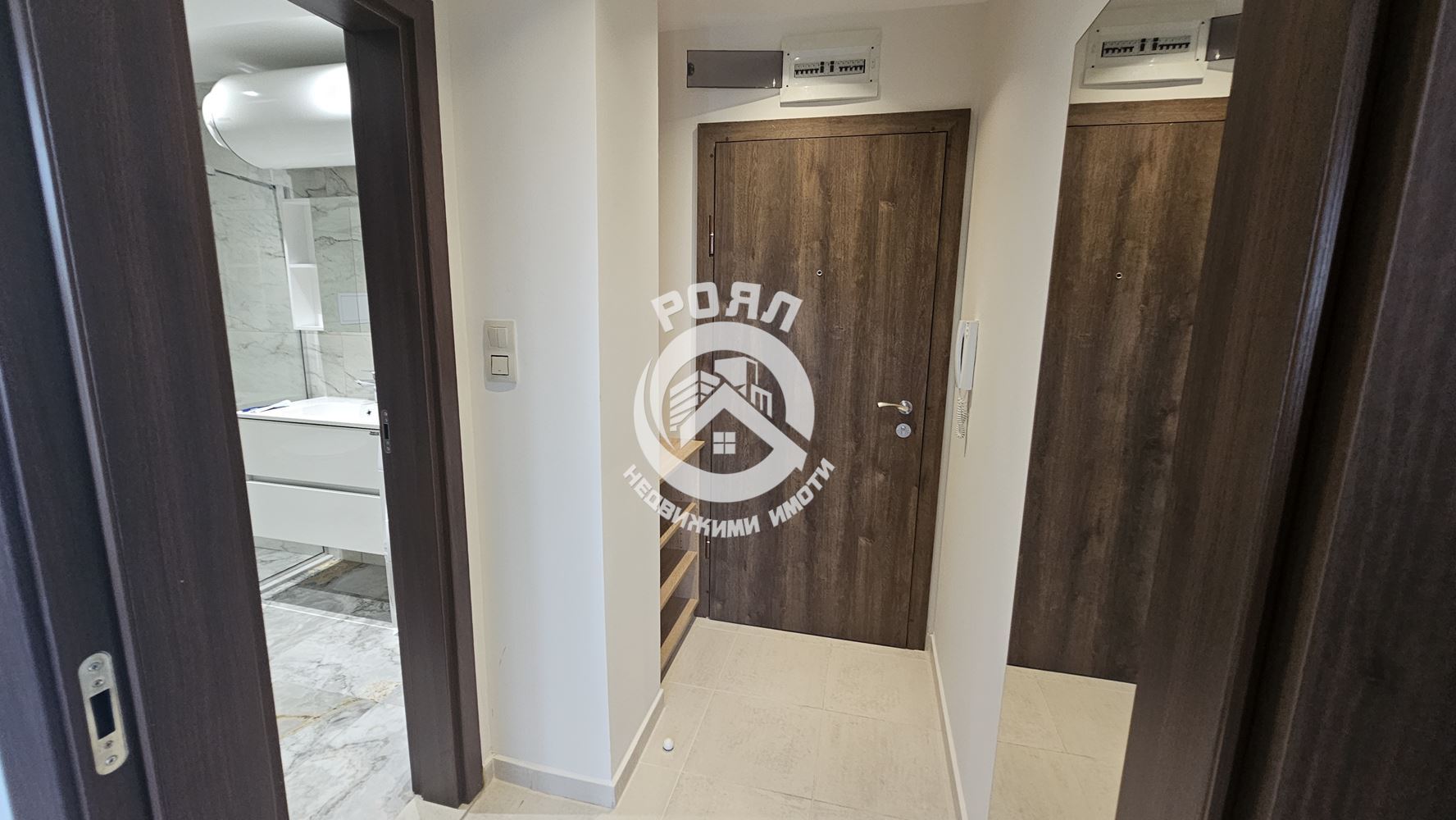 Роял имоти отдава под наем двустаен апартамент в Кючук Париж, Пловдив - 0